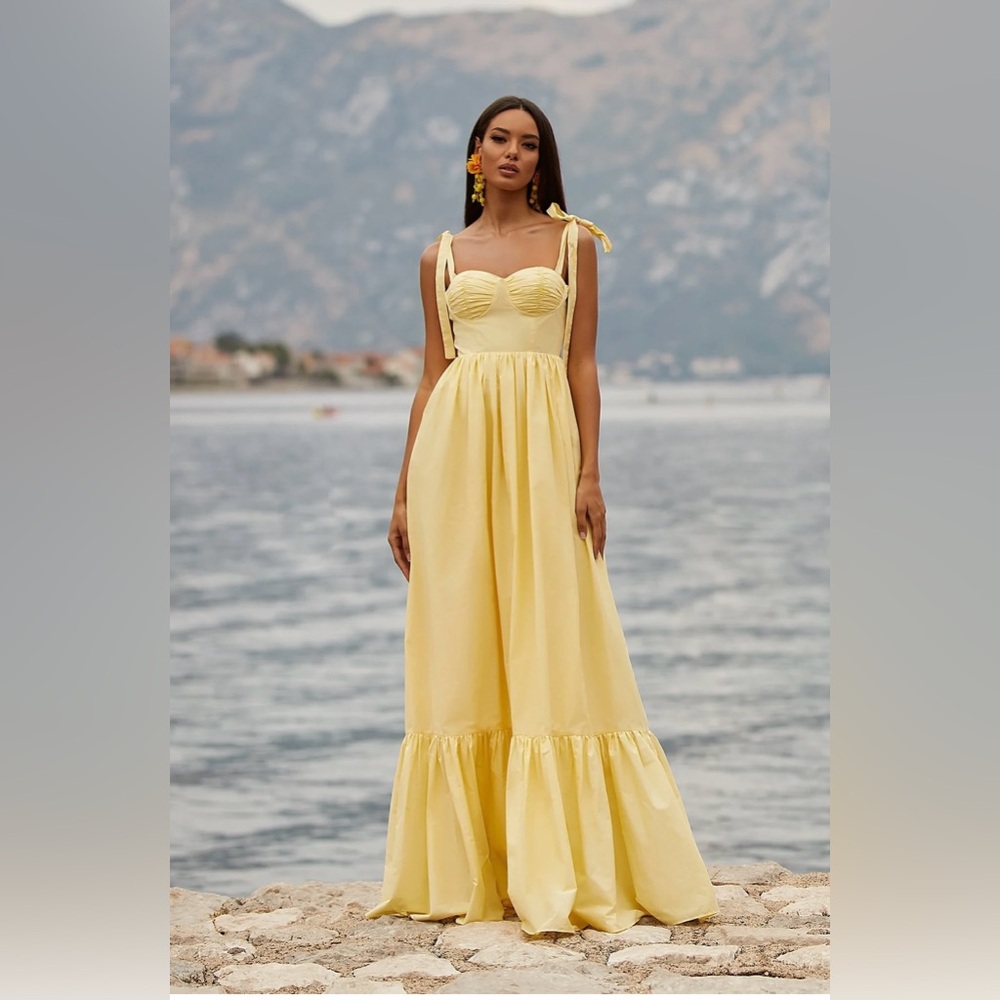 Alamour The Label Lina Dress